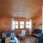 4 Person In Foldereid * Årfor