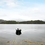 4 Person In Foldereid *