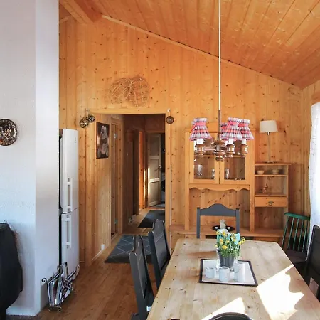 4 Person In Foldereid Vakantiehuis