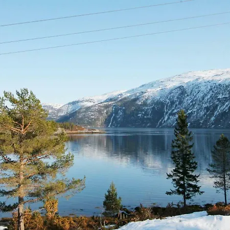 7 Person In Foldereid * Årfor